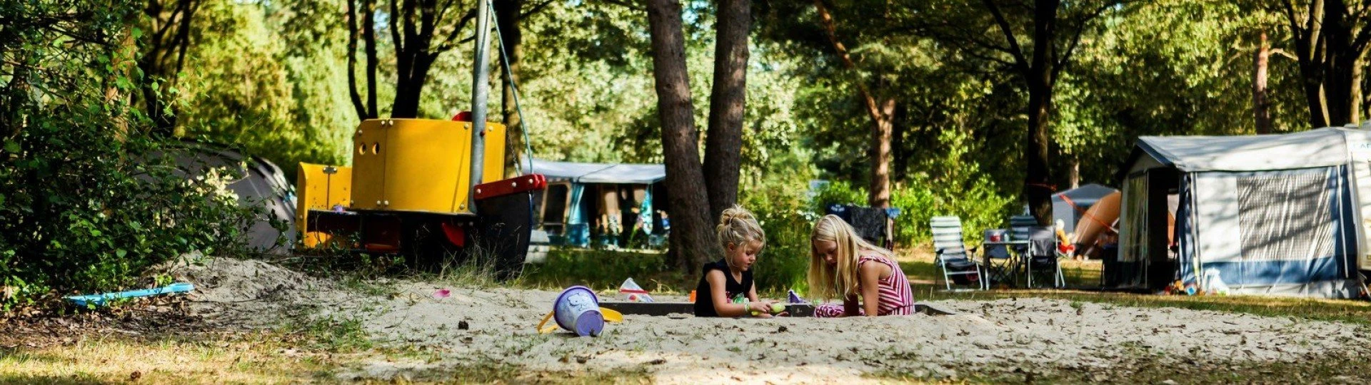 Kamperen berenkuil 14